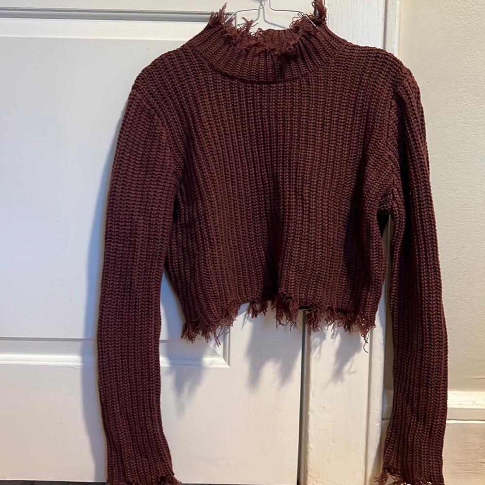 Frayed crop sweater